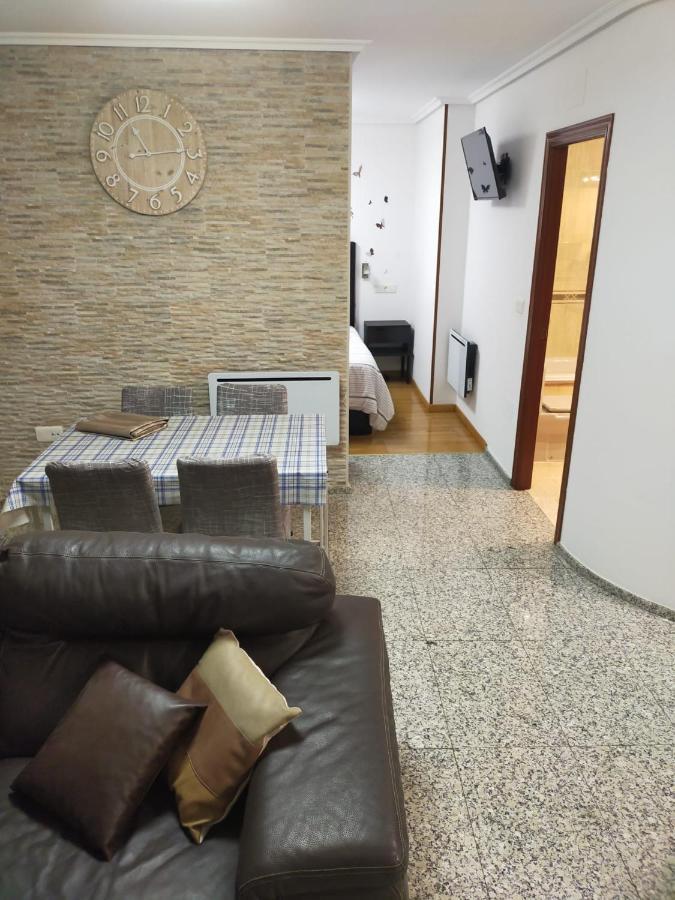 Estudio Tipo Loft En El Centro De ムガルドス エクステリア 写真