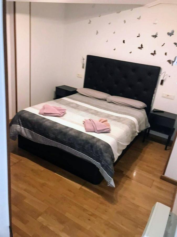 Estudio Tipo Loft En El Centro De ムガルドス エクステリア 写真