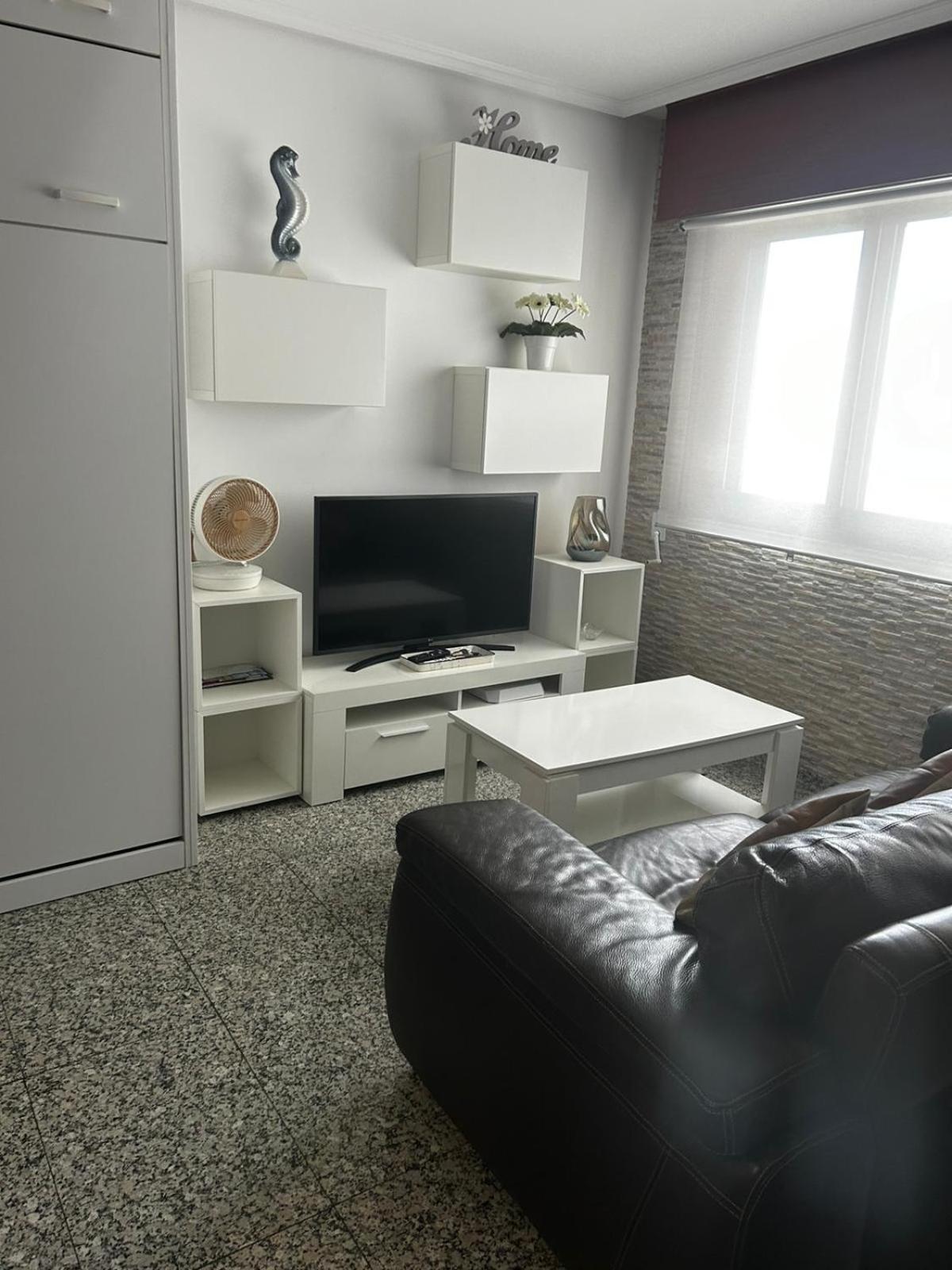 Estudio Tipo Loft En El Centro De ムガルドス エクステリア 写真